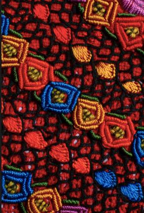 Bolso Tote Bordado Artesanal – Tamaño Grande 3