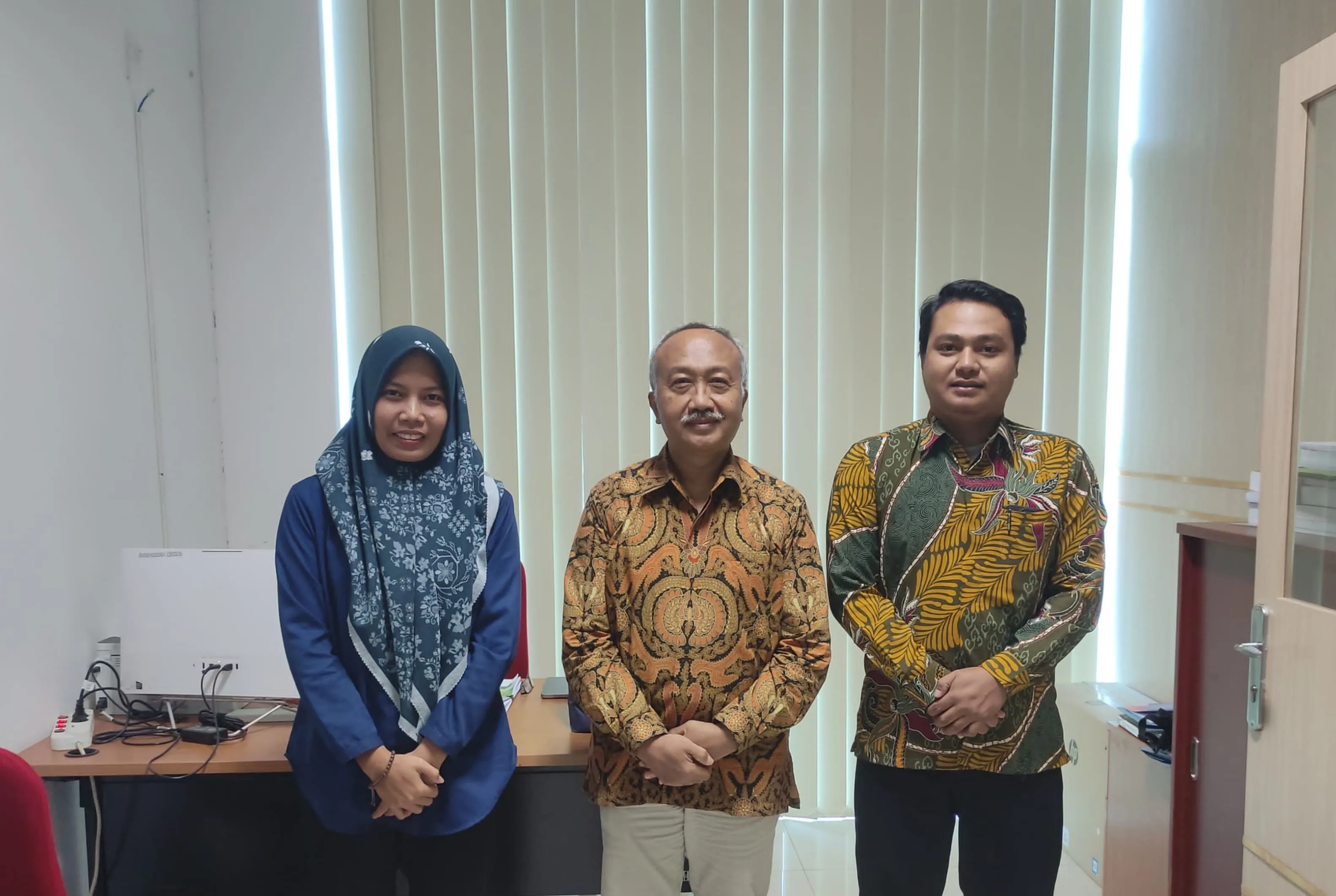 Revitalisasi Kurikulum: Tadris Matematika Institut Alif Muhammad Imam Syafi’i mengembangkan Kurikulum Berbasis Visi Keilmuan dan Profil Lulusan!