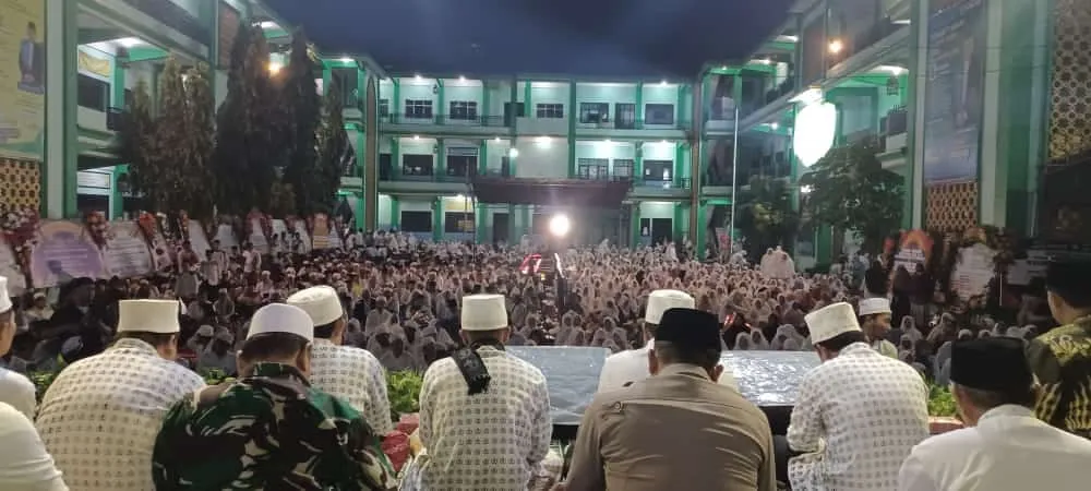 Seni Menjadi Bukan Siapa-Siapa: Memahami Ajaran Tasawuf KH Alif Muhammad Imam Syafi’i tentang Kerendahan Hati