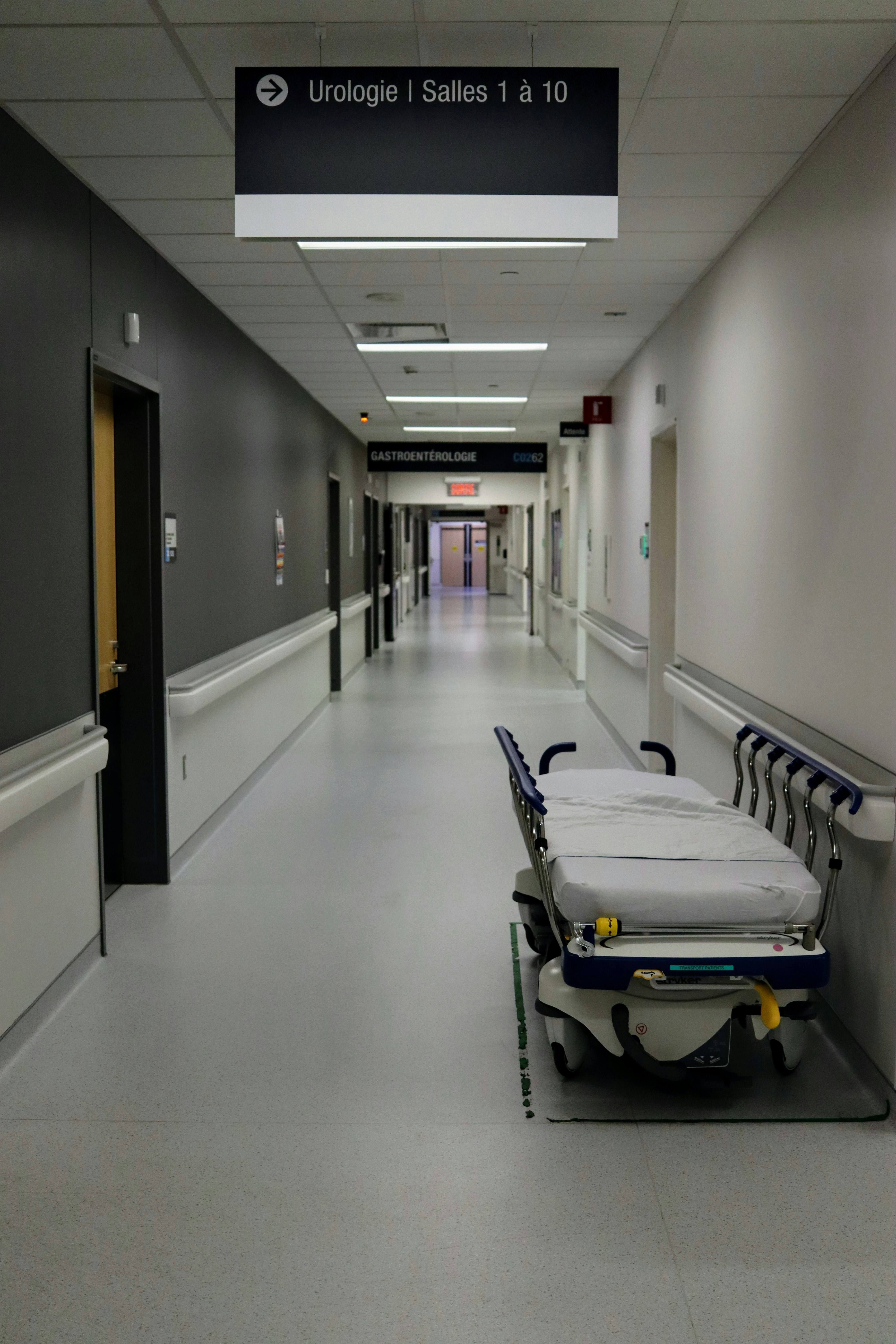 Hospital Waste Management: On-Site Incineration vs Off-Site Disposal