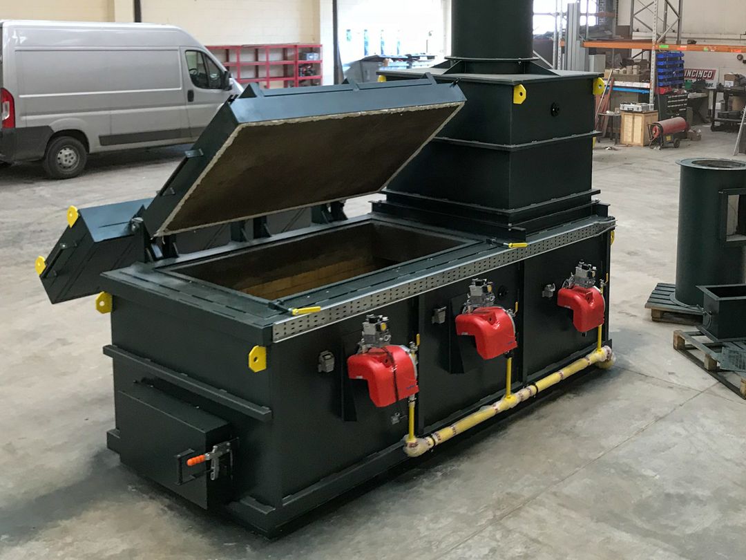TL200 Top Loading Cremator