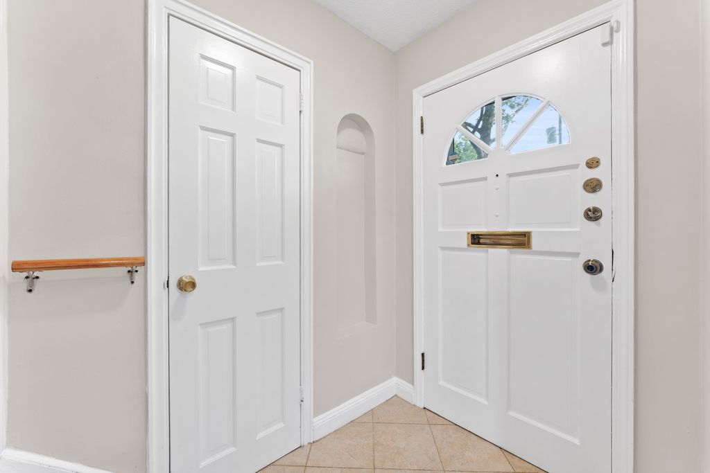 Entry Foyer