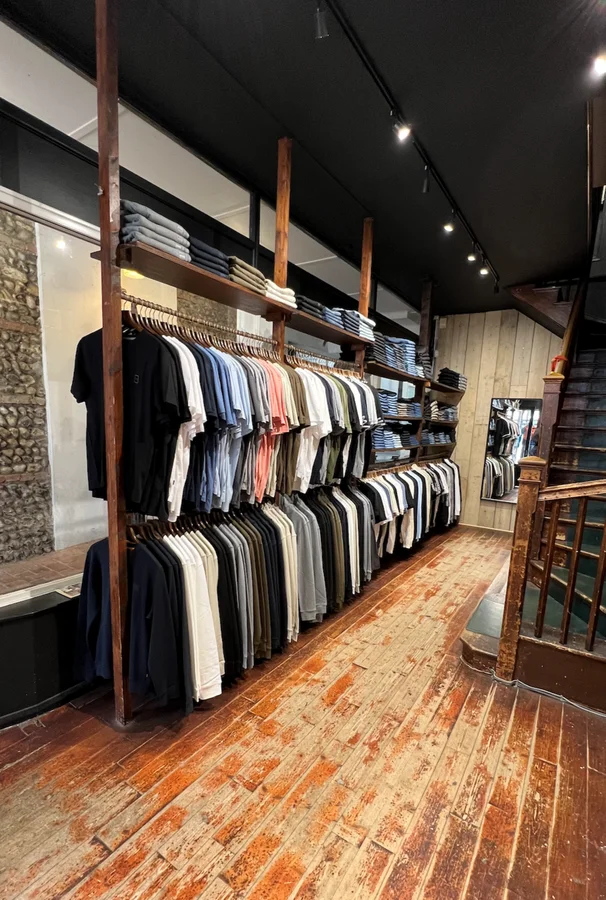 Arena Menswear gallery 2