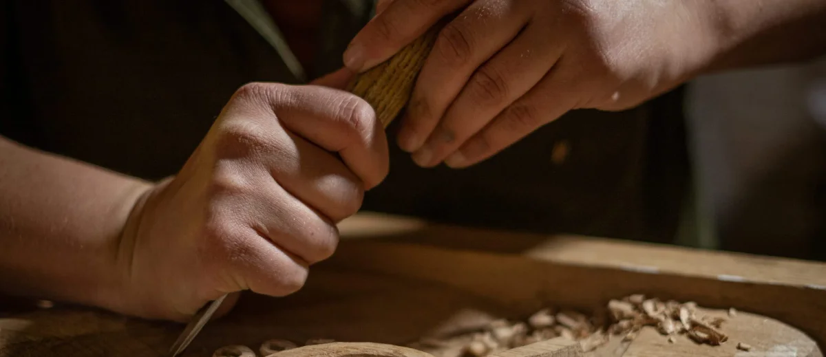 Cassidie Alder Carving