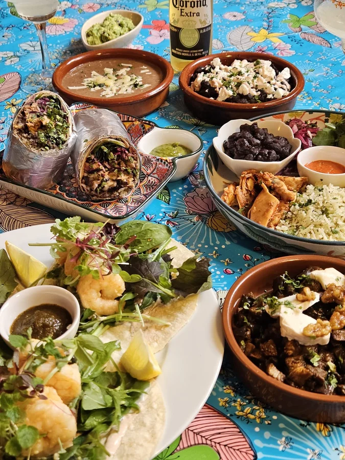 Salsa Viva Cantina gallery 1