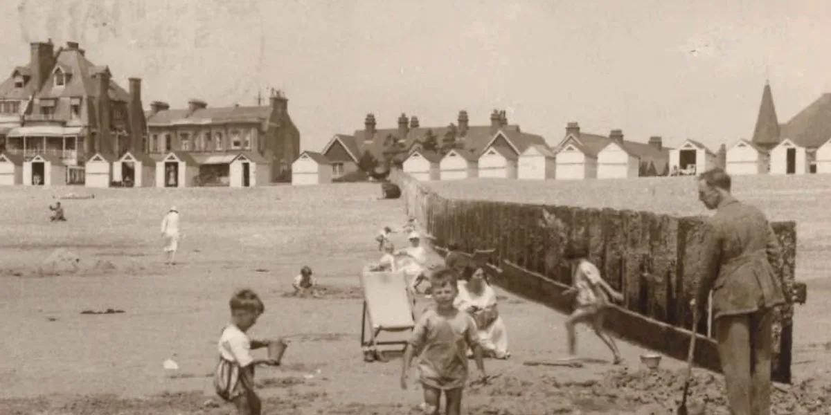 Autumn Lectures: Photographic History of Worthing Part Two: 1914-1960