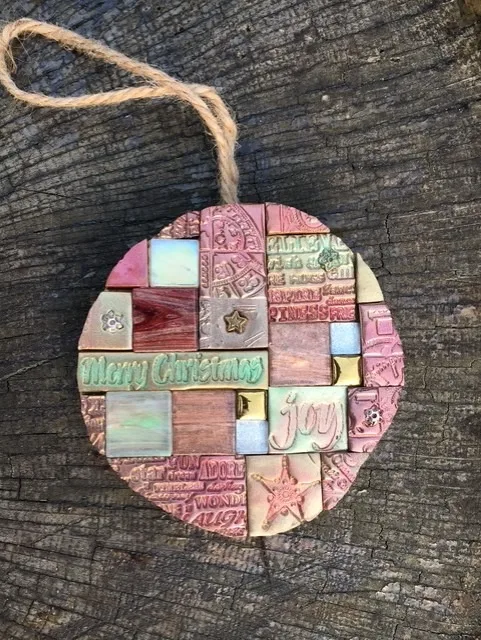 Ungrouted Mosaic Christmas Decoration Workshop