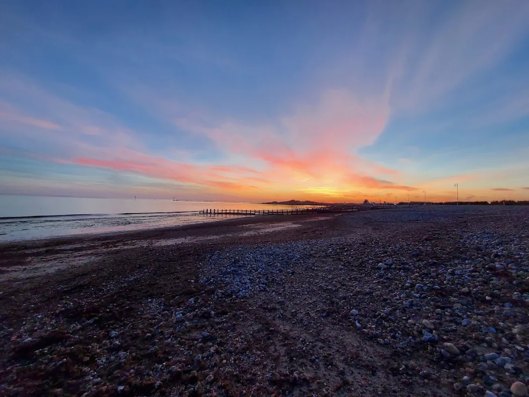 East Green, Littlehampton Seafront logo