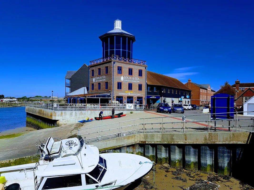 Littlehampton RNLI Lifeboat Station logo