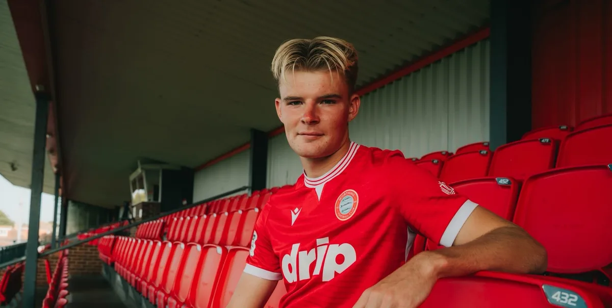 Jayden Moore Arrives on loan from Southampton