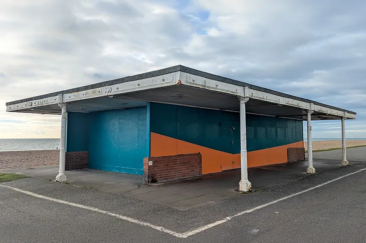 West Buildings Shelter on Worthing Promenade