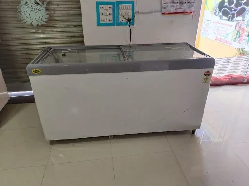 Shopping mart furniture - Photo 2