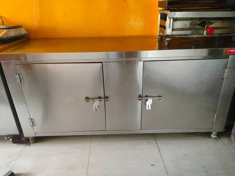 Commercial kitchen appliances - Photo 10