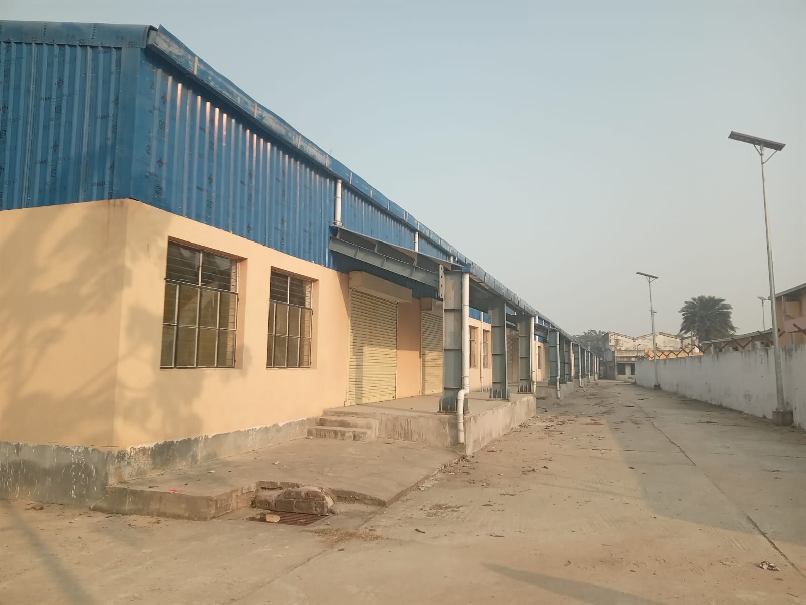 Large Industrial Estate Barari photo 4