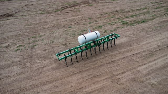 Ammonia Applicator