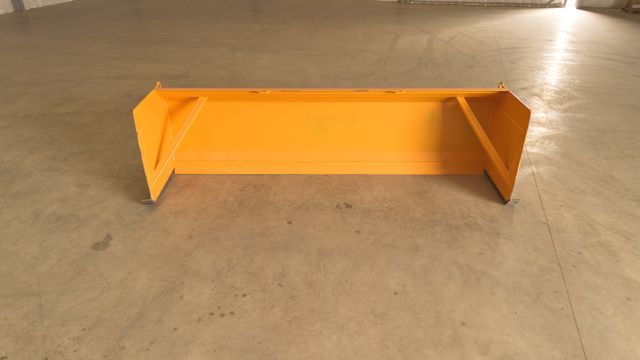 B Series Snow Pushers