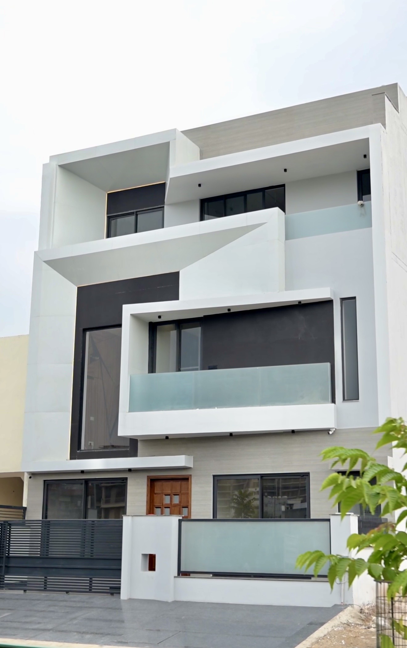 200 Gaj Villa Luxury independent Kothi 