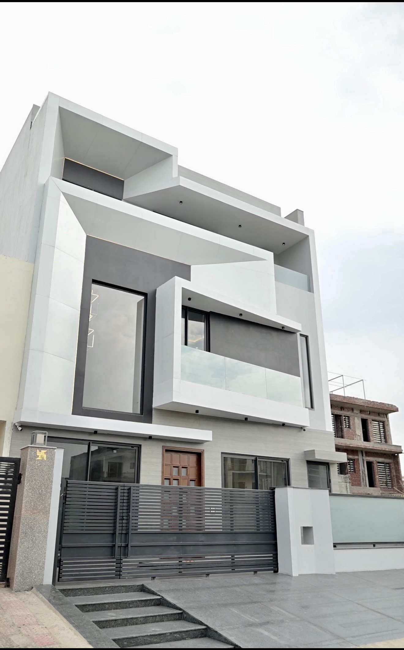 200 Gaj Villa Luxury independent Kothi - Image 2