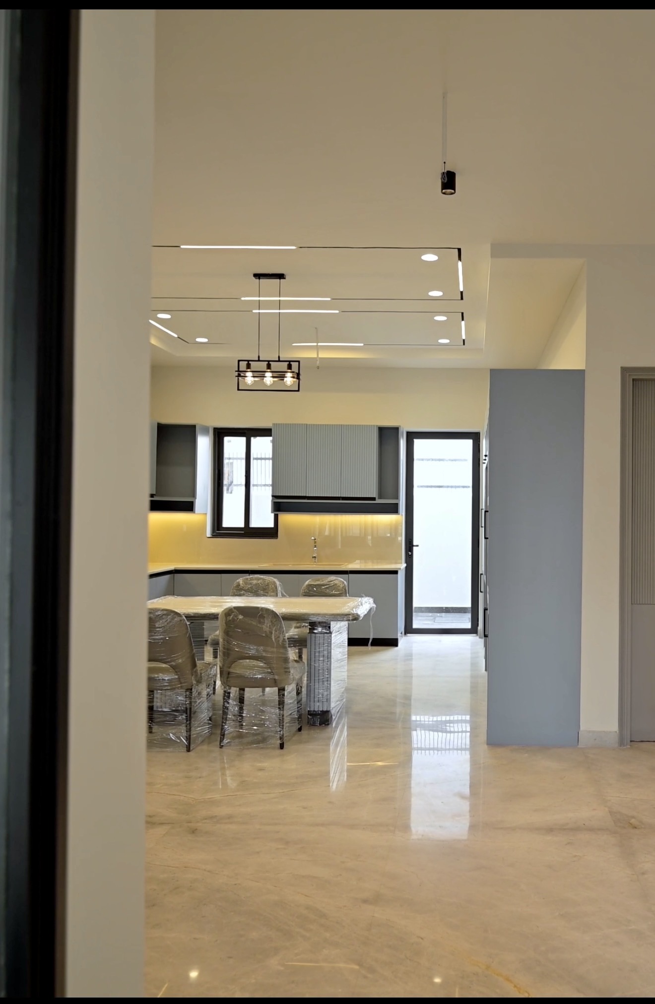 200 Gaj Villa Luxury independent Kothi - Image 4