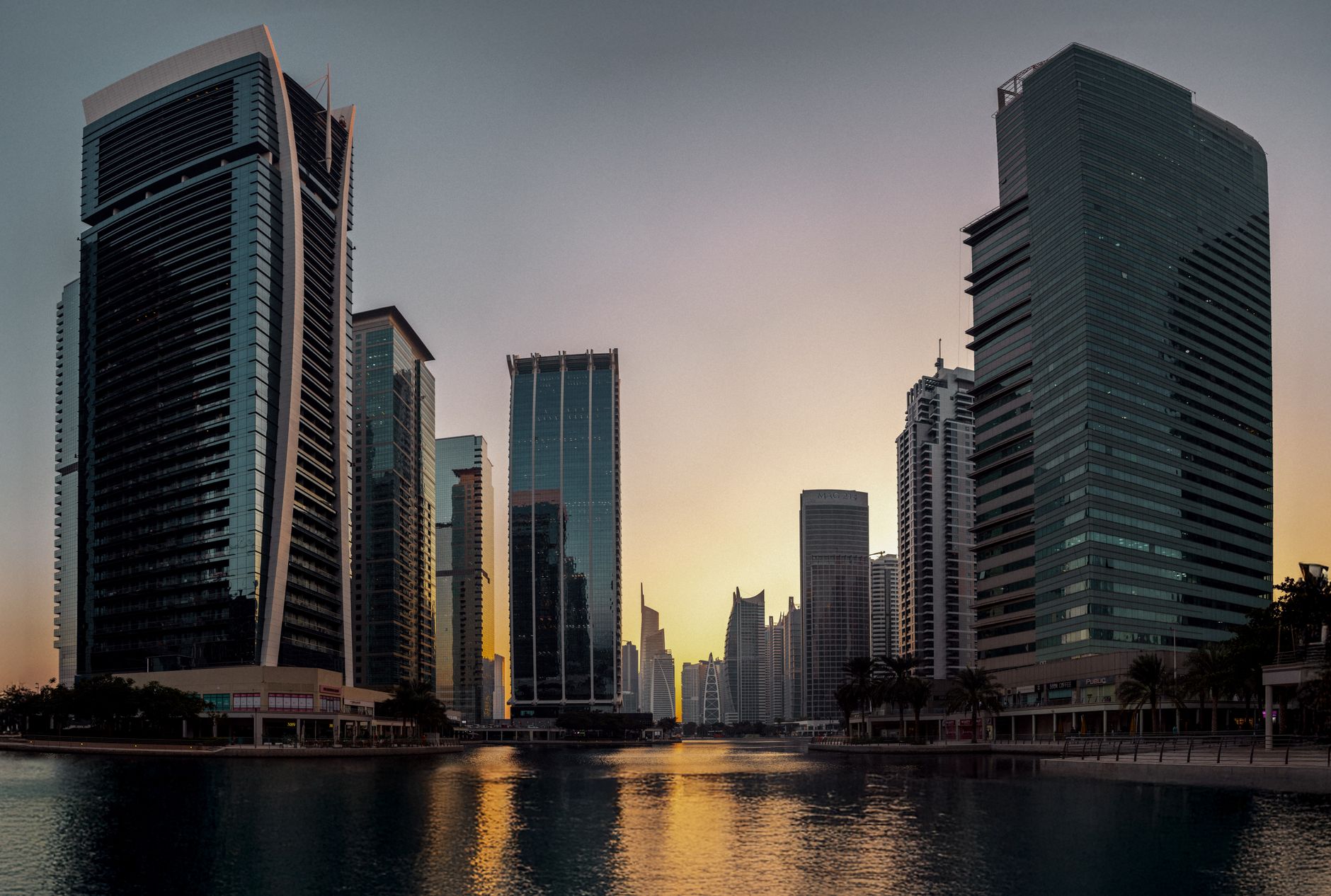 Buying Property in JLT Dubai: 2026 Homebuyer Guide