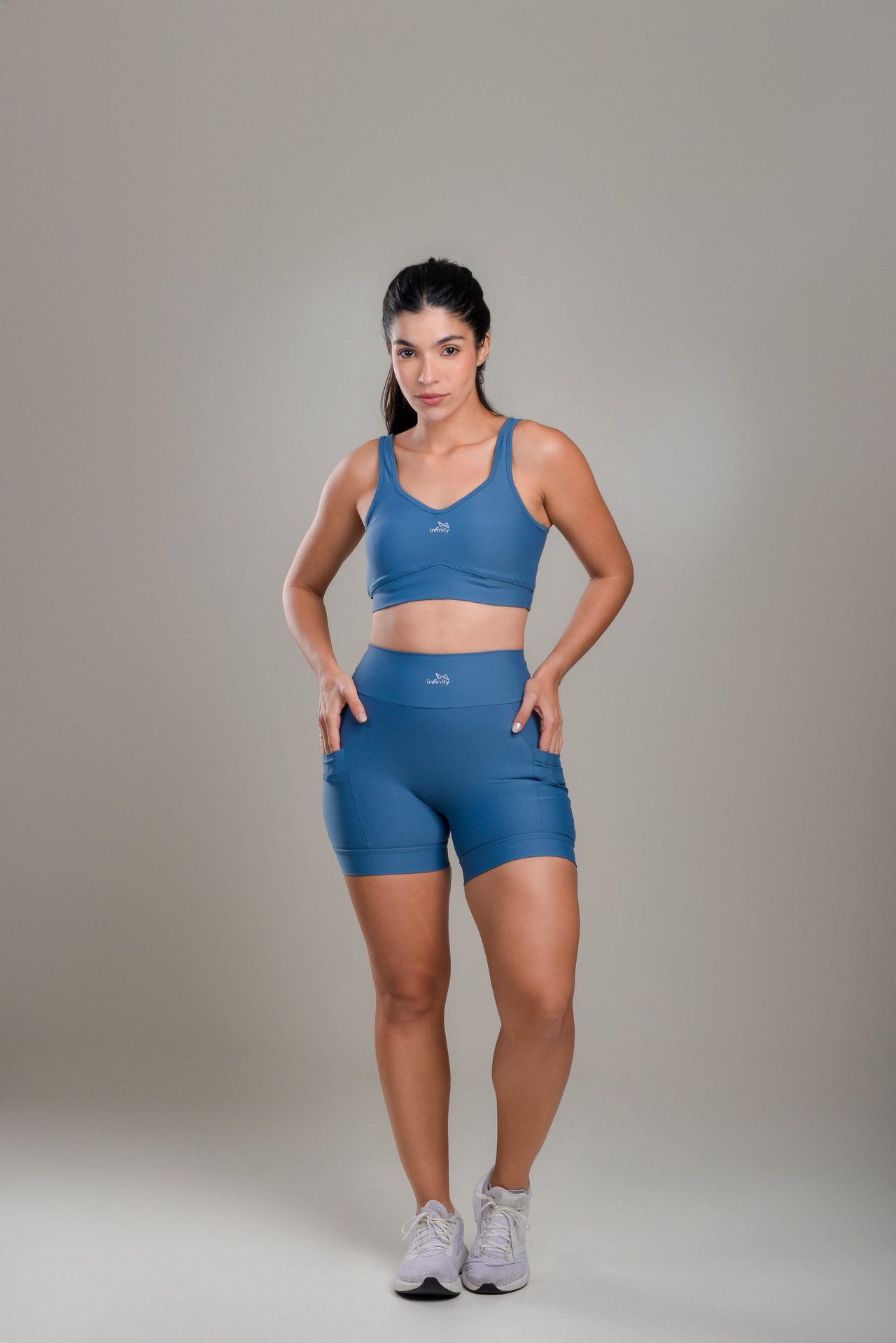 Conjunto Top Amora + Short Run