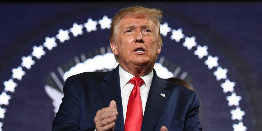 Imagen de la nota 'Boaventura de Sousa Santos: “Trump no tomará cianuro” '