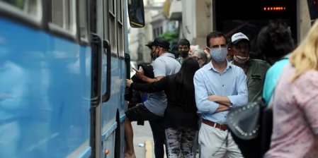 Imagen de la nota 'El trabajo que falta, la dependencia que no se discute y una política sin brújula'