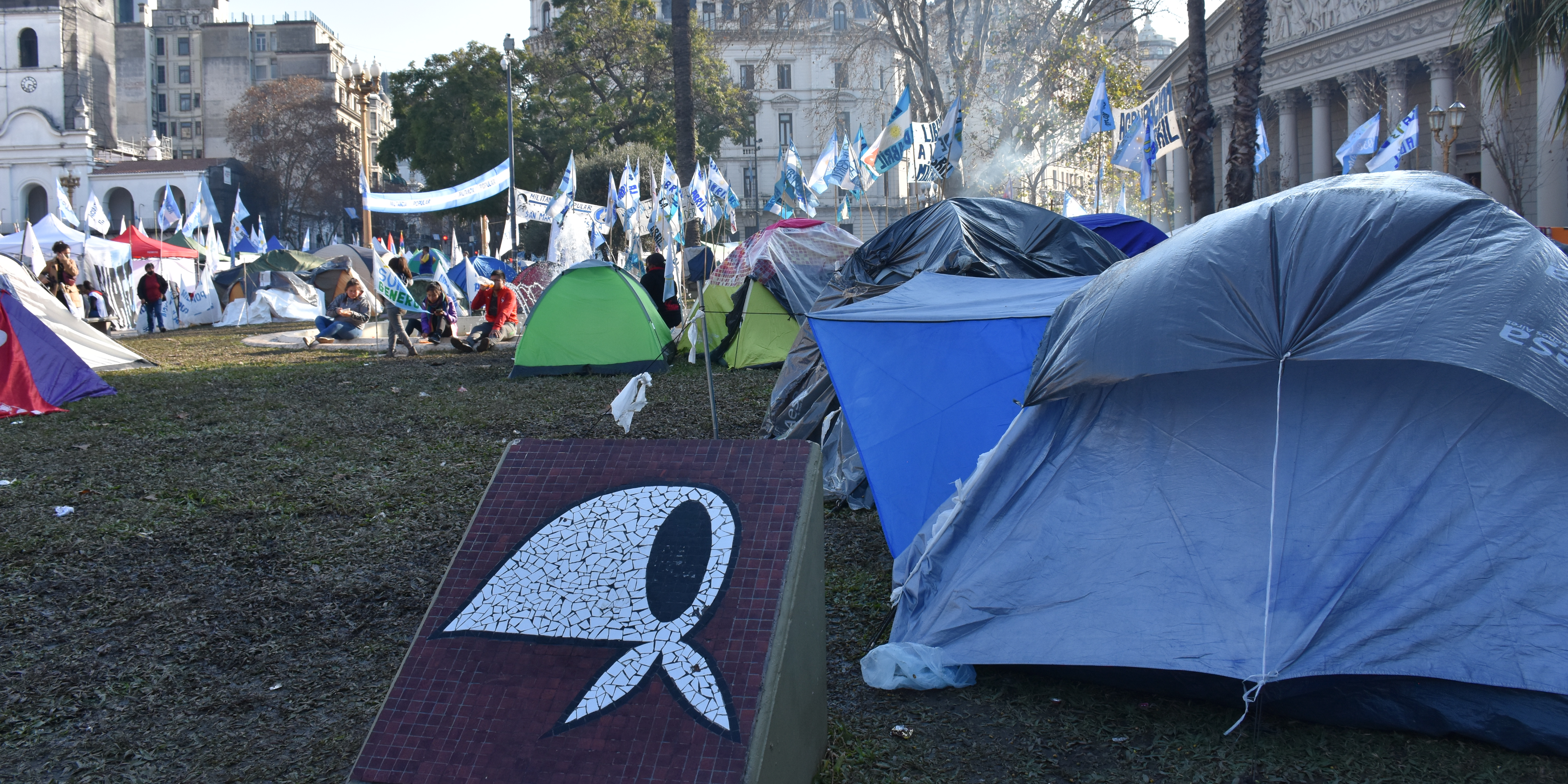 Imagen de la nota 'Las fotos del acampe por la liberación de Milagro Sala'