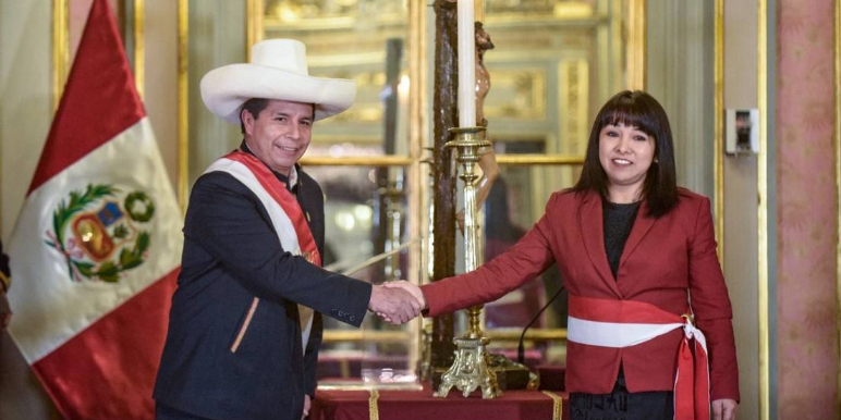 Imagen de la nota 'Perú: Ofensiva contra Castillo y nuevo gabinete en nombre de la gobernabilidad'
