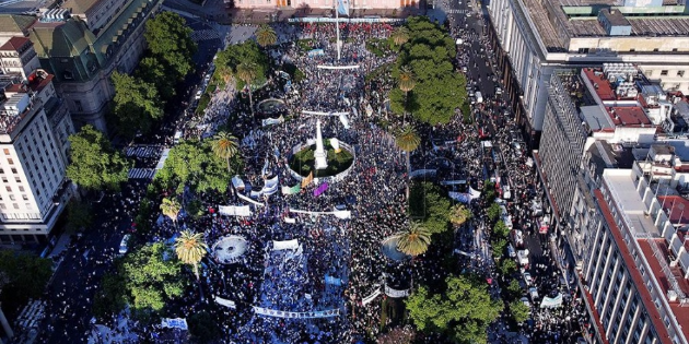 Imagen de la nota 'La militancia sin brújula'
