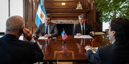 Imagen de la nota 'Gira con giro a Estados Unidos'
