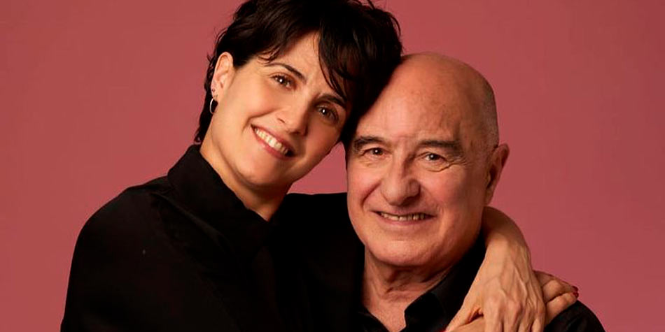 Imagen de la nota '"El Oficio de Dar" Julieta Díaz se sube al escenario con su padre'