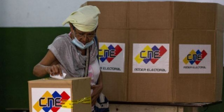 Imagen de la nota 'Venezuela: (¡Por fin!) una elección para medir fuerzas'