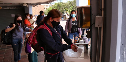 Imagen de la nota 'Un tercio de Bogotá vuelve a la cuarentena estricta por el aumento de casos de coronavirus'