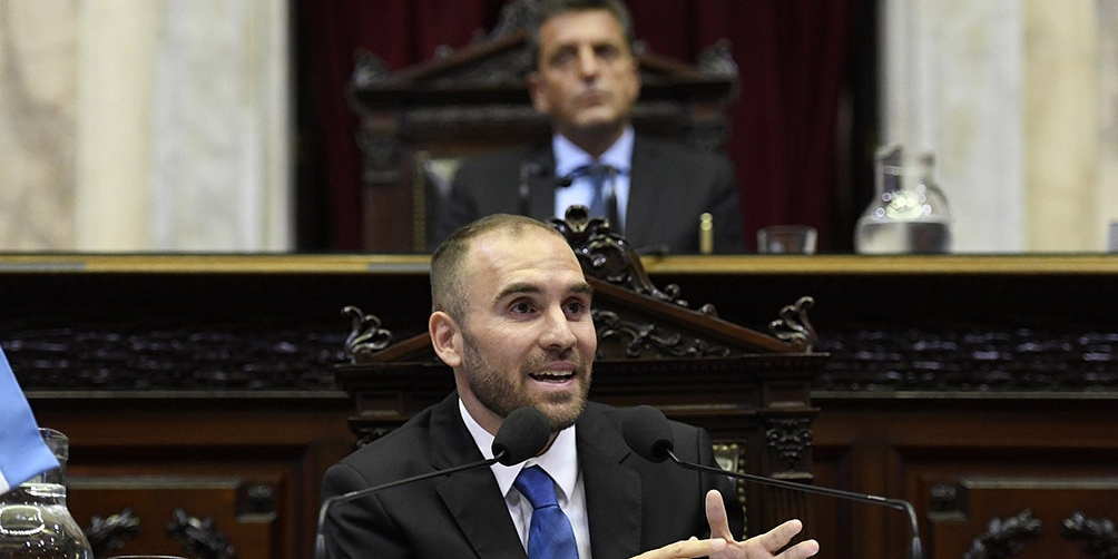 Imagen de la nota 'En medio de la histórica crisis en EEUU el Gobierno extiende la negociación de la deuda'