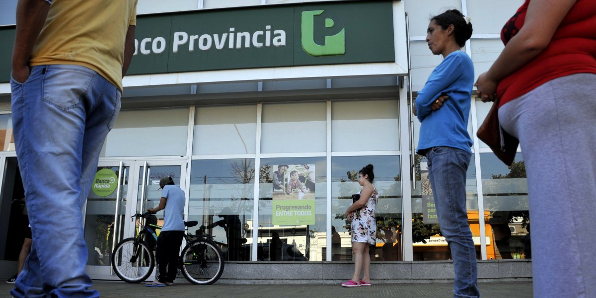 Imagen de la nota 'Bancos siguen abiertos: quienes cobran hoy, y cómo sigue el calendario.'