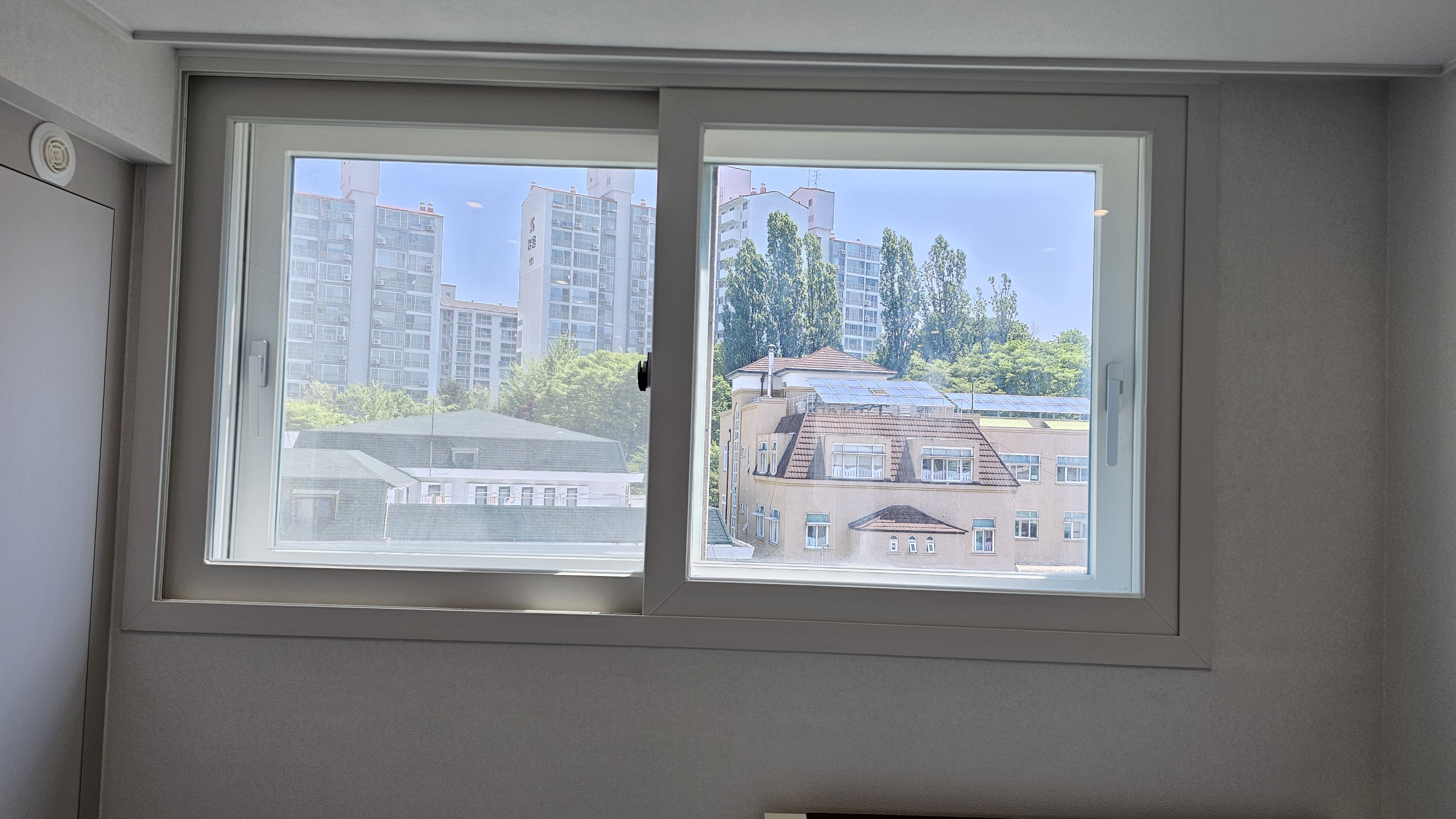 사진 설명을 입력하세요