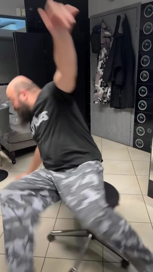 Ο Πελάτης έχει πάντα δίκιο; #tattooartist #tattoolife #tattooart #tattoo #tattoodesign #tattoostudio #tattooinspiration #inked #tattooideas #bodyart #