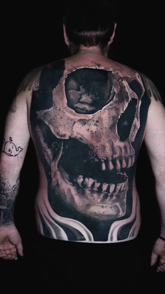 Went all the way off on this one. One more session n we should be finito.#torontotattoo #torontotattooartist #skulltattoo #skullart #torontotattooart