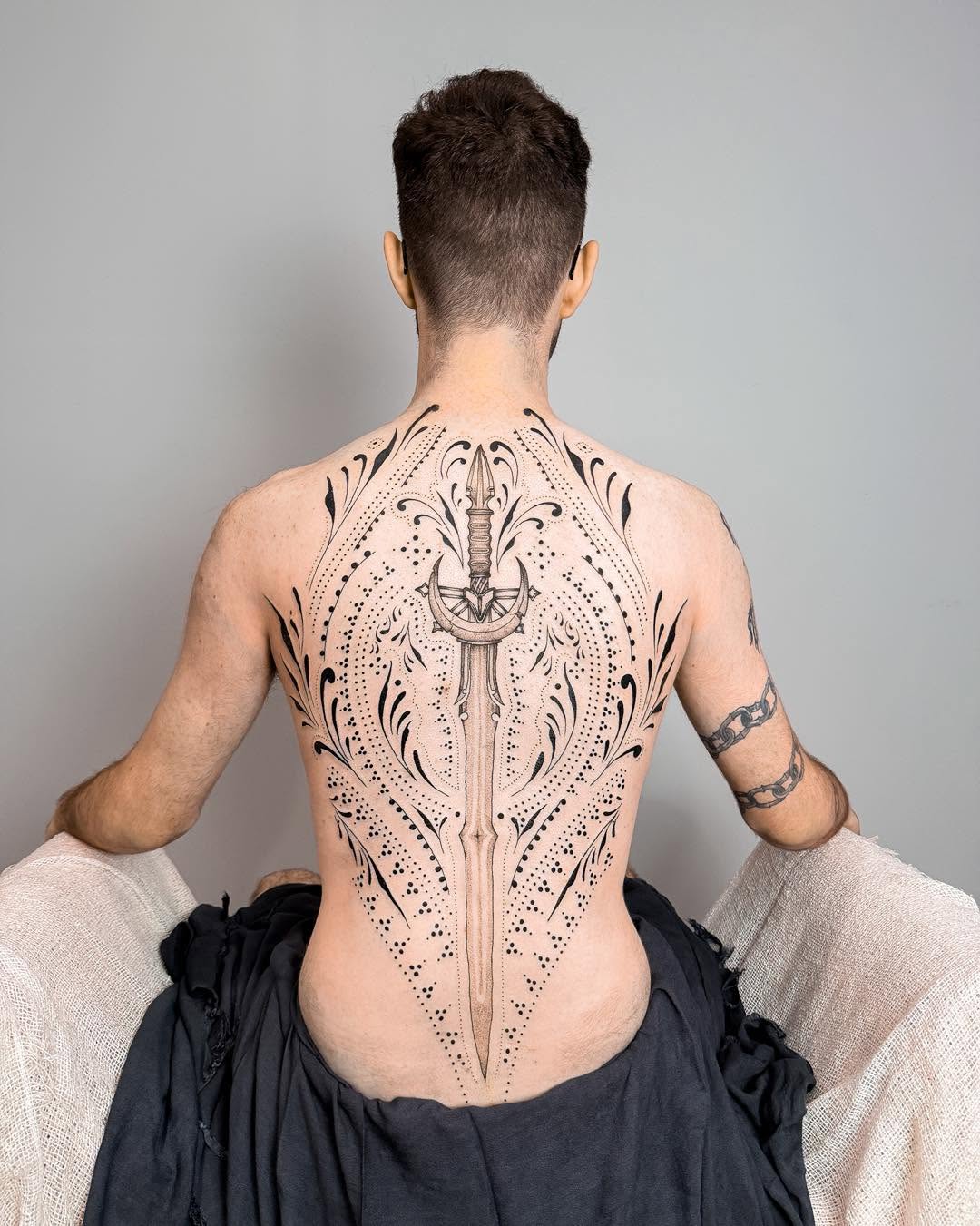 Awesome backpiece I did with my amazing apprentice @raemoontattoo. This was such a fun project to work on, mixing my ornamental style with Rae’s beaut