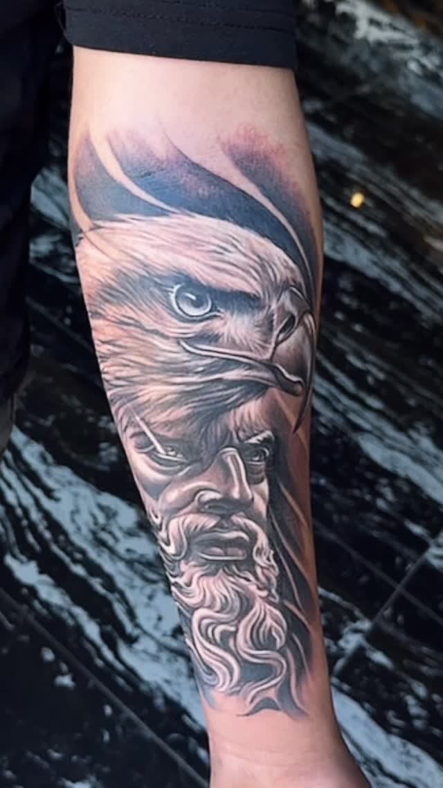 Kişiye özel tasarım ve ön görüşme için stüdyomuzu ziyaret edebilirsiniz!❤️‍

Tattoo Artist: @castleinkgallery 

Randevu ve İletişim:
 0 (551) 537 0707