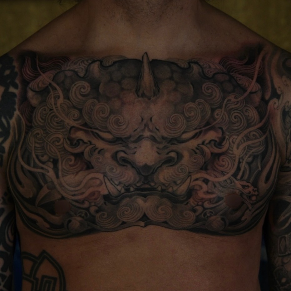 Foo dog full chest design.

#foodog #tattoo #asiantattoo #fytsupplies #bngtattoo
