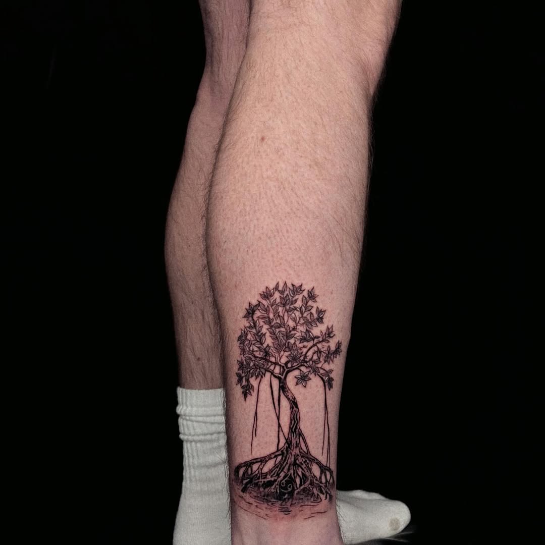 Married in Costa Rica, rooted in mangroves  with 2 zodiac signs sneaked into the roots. Love love love doing pieces from my country :’) thanks again

