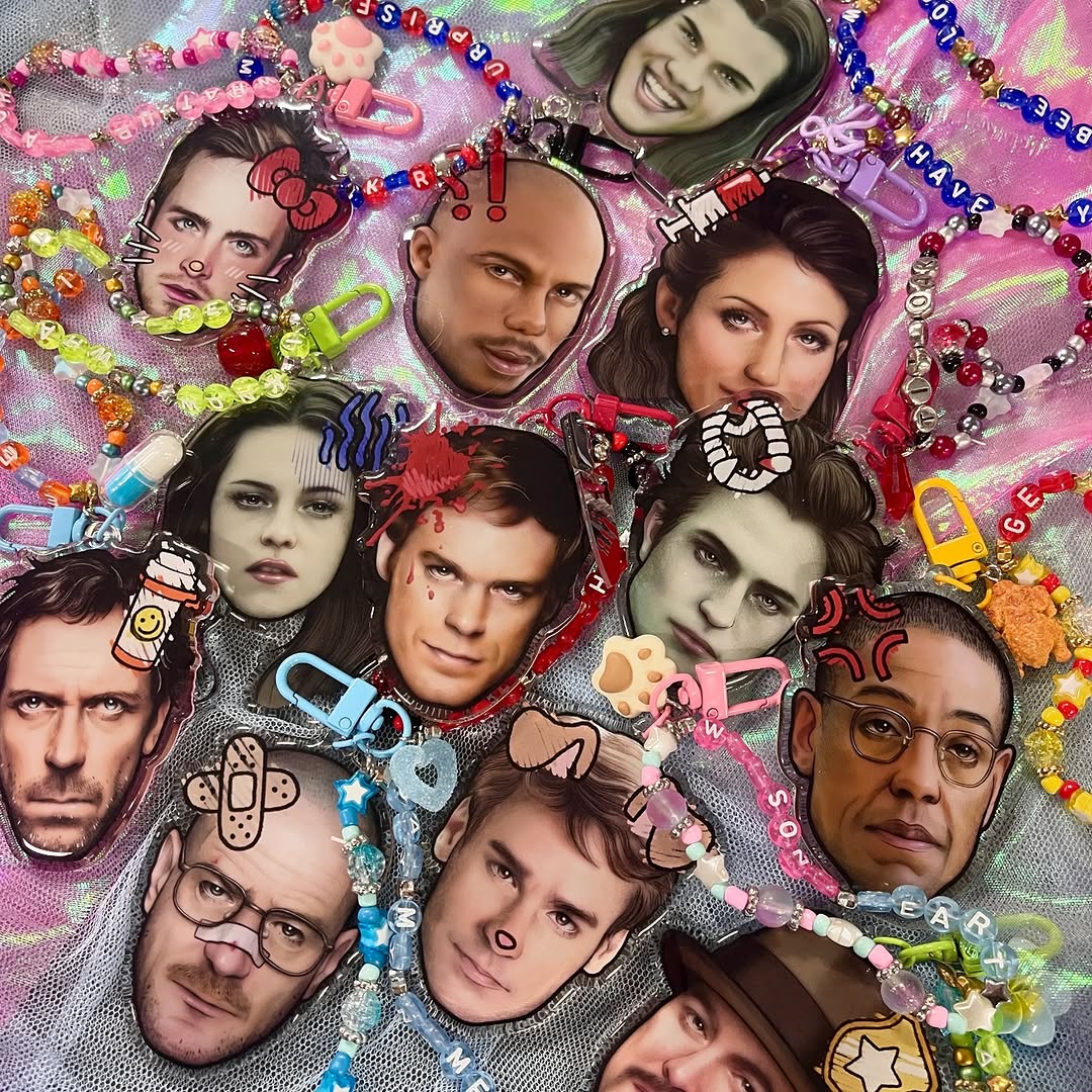 ‼️ NEW MERCH DROP ‼️ NO LONGER SHIPPING TO THE U.S. SORRY!!

Will be sold at this weekends @theirongatetattooconvention and available for PRE-ORDER on