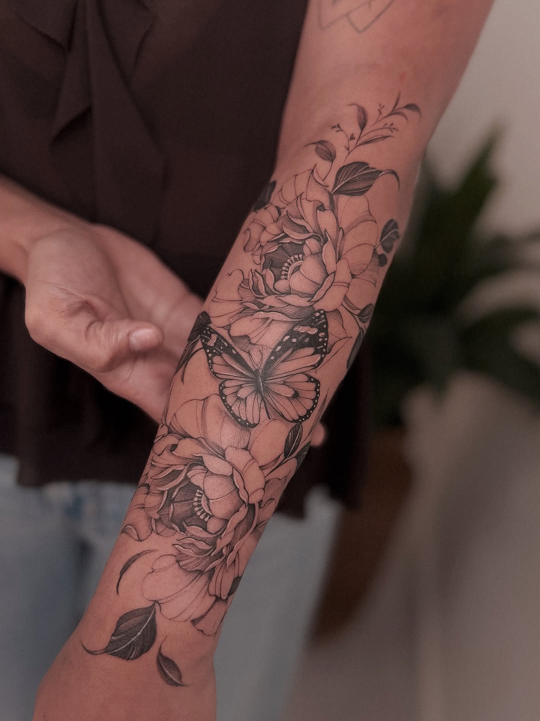 Thank you so much for trusting my work and for your patience. I truly appreciate it 

• Booking for MARCH•
- Dm me
.
• Tattoo Artist: @imaginariumink 