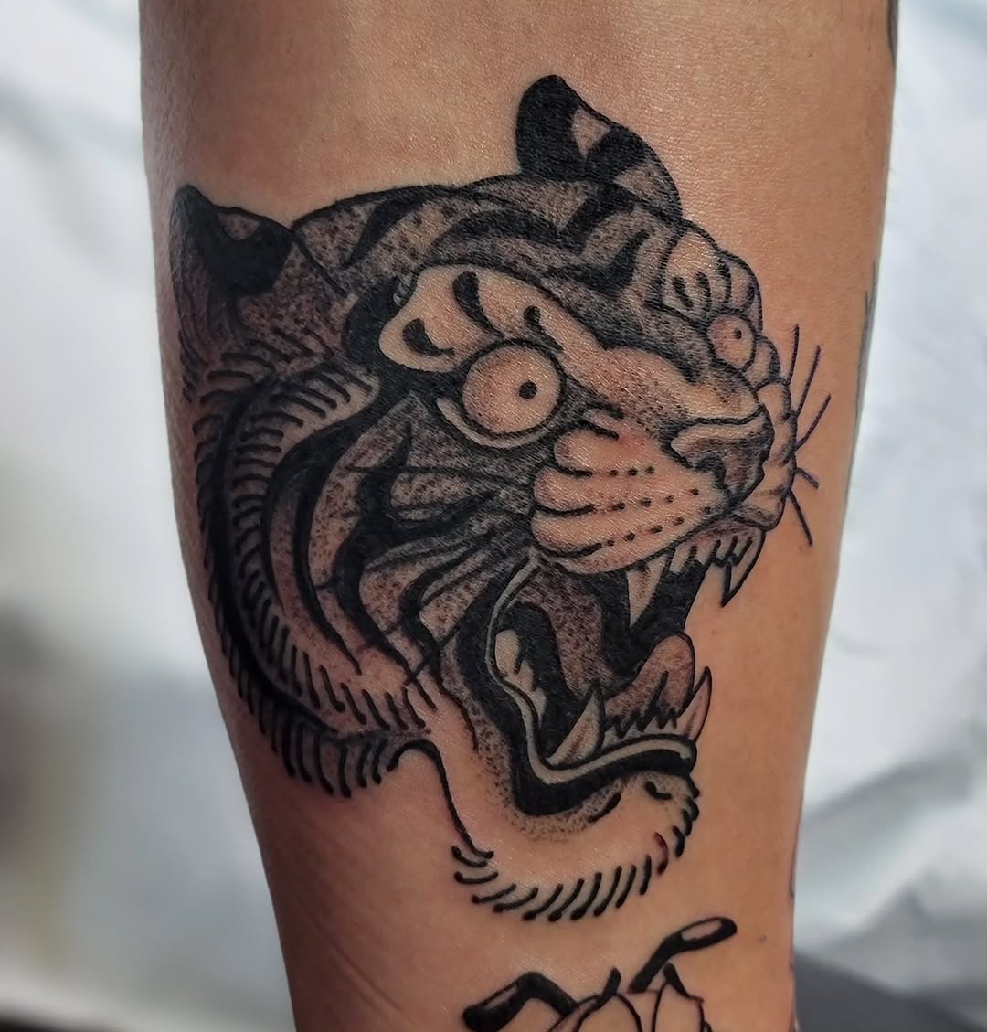 Wee lil #tigertattoo done @forbiddentattoonc with #familytraditionsupply #ihatethehashtaglimit