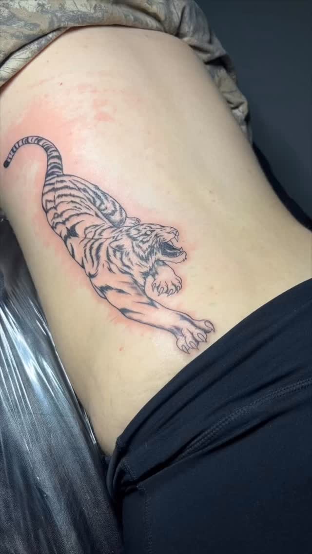 New location, same solid work. Tattooing at High Desert Tattoo in Prescott Valley, Arizona! March & April books are open — let’s lock in your appointm