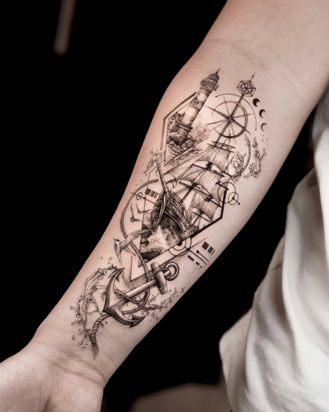 “⚓️⛵️”
*customer design* 

flash and custom design available 
contact me for details 
.
.
.
.
.
#canadatattoo #Torontotattoo #torontotattooartist #nor