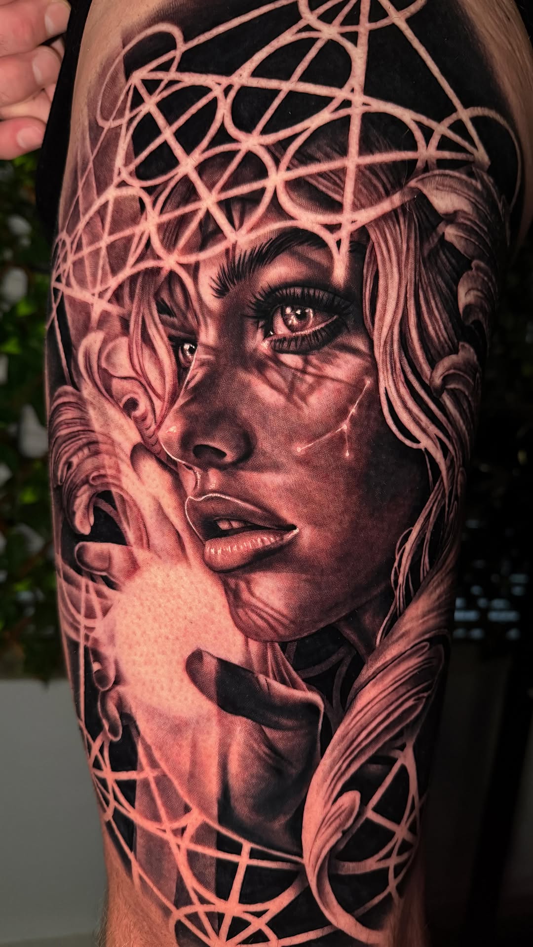 ✨Divine feminine power✨

#realism #realismtattoo #realistictattoo #blackandgrey #blackandgreyrealism #tattoo #rosevilletattooartist #sacramentotattooa