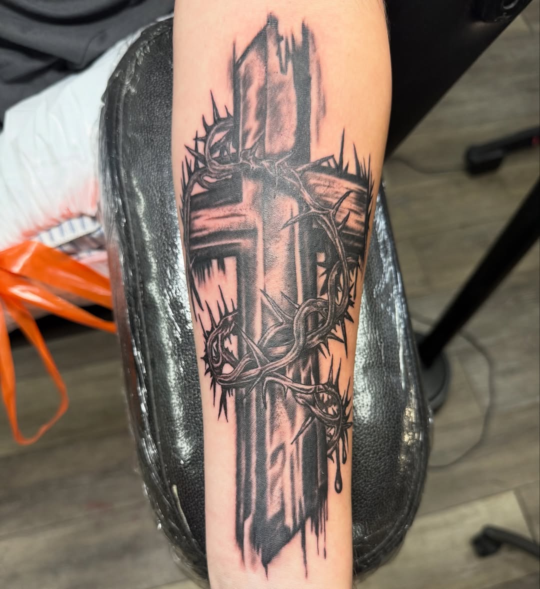 Win a $500 Tattoo Gift Certificate to Art in Motion Tattoo!!! We are helping some great local charities with a donation prize for their fundraiser raf